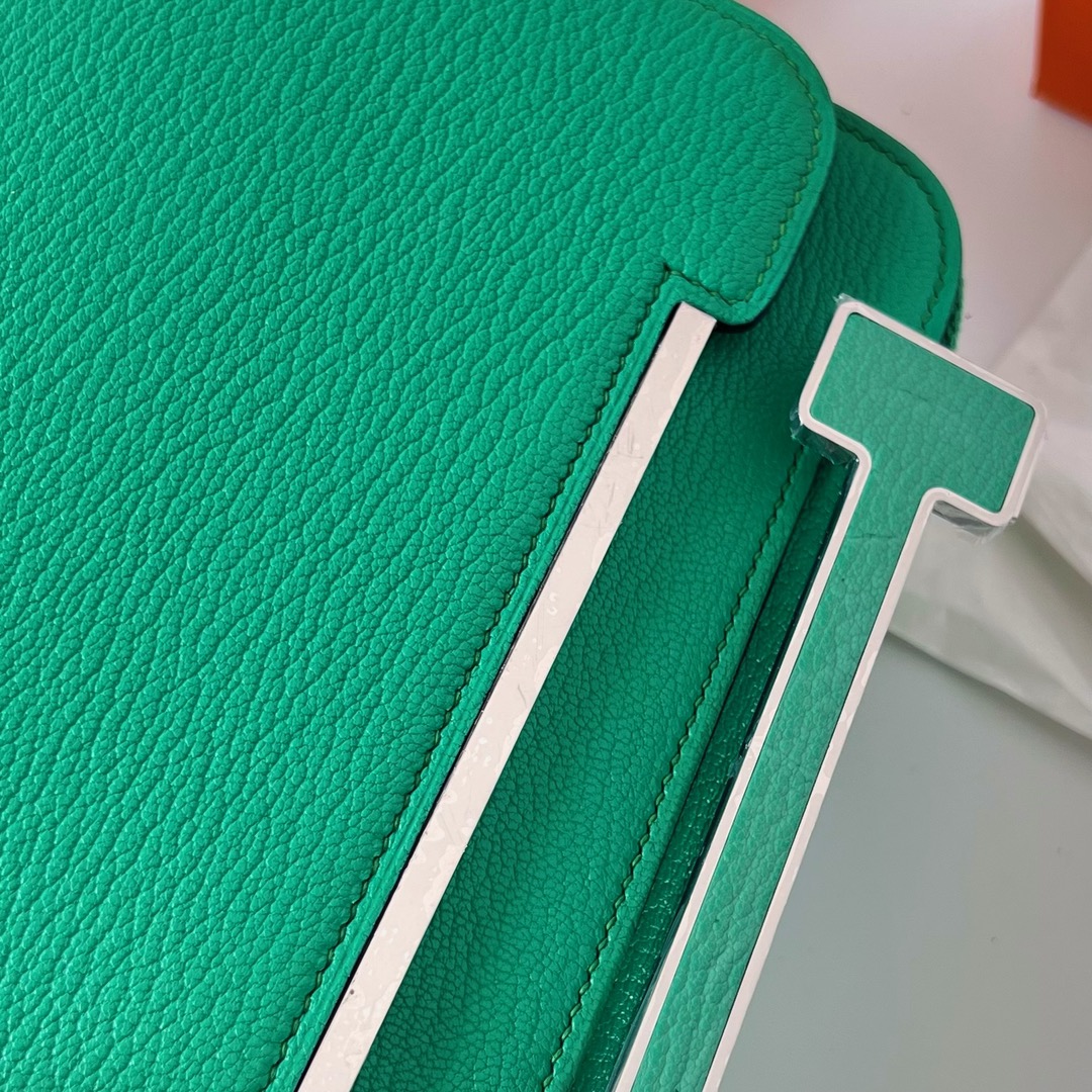 Hermes Geta Shoulder Bag In Menthe Mysore Goatskin Leather